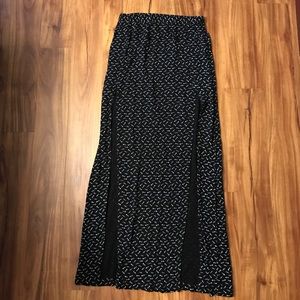 Volcom maxi skirt with slits