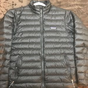 Patagonia Men’s Down Sweater Jacket Size Medium