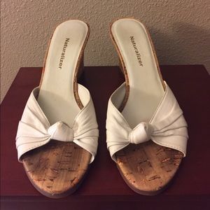 Cute and comfy white clogs.