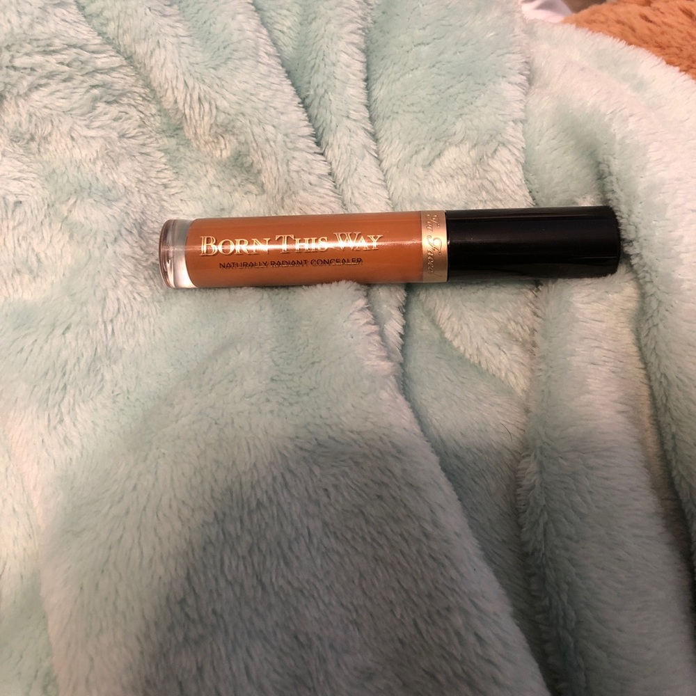 Too Faced Born This Way Concealer Shade: Deep