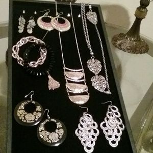 'Must Sale' Jewelry ~ 8 Pieces + 1 Free