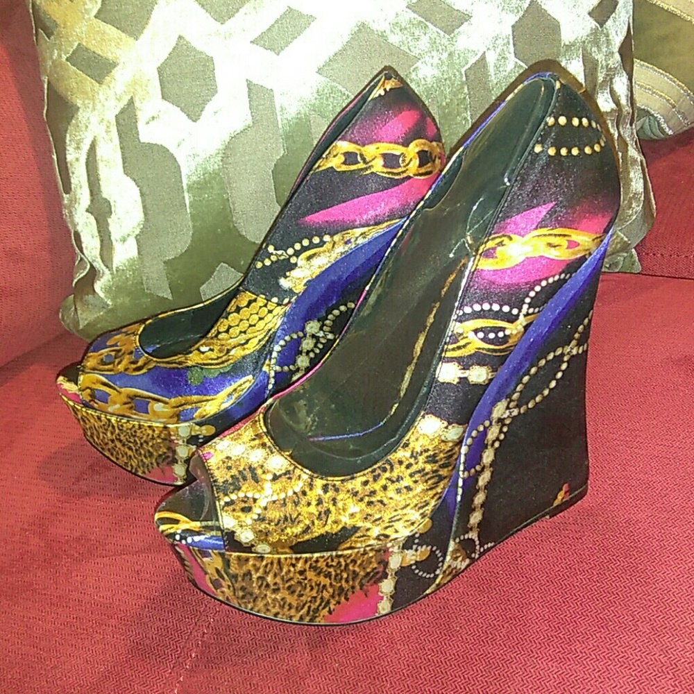 Vintage Aldo Wedges