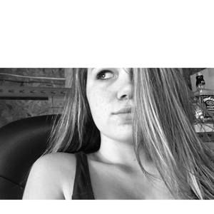 Meet your Posher, Lyssa