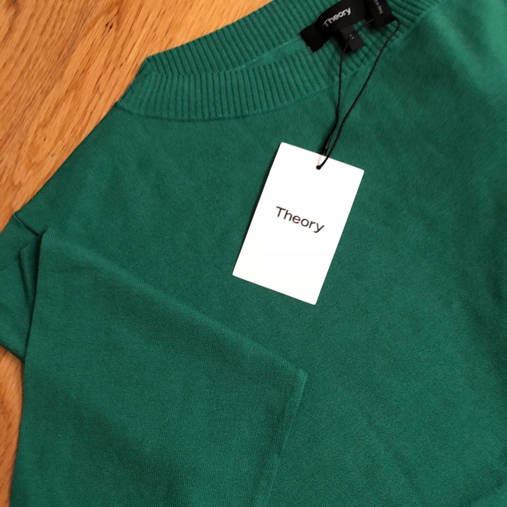 Brand new Theory Oversized boat neck sweater