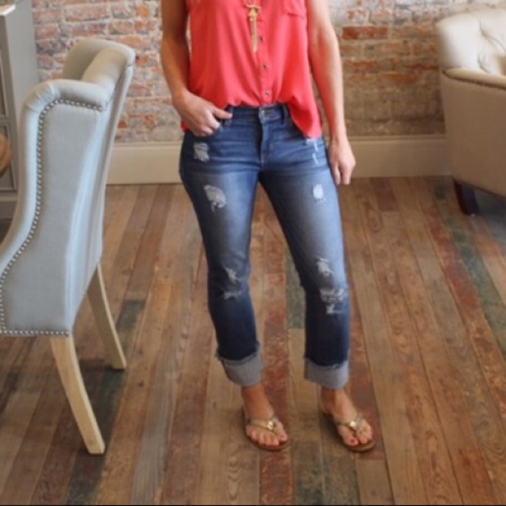Distressed boyfriend Jean size 5