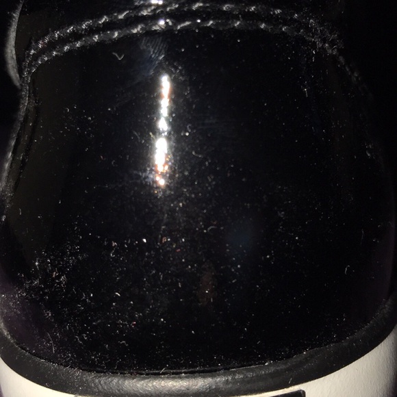 Brand new Coach snickers size 8 in black - Picture 3 of 4