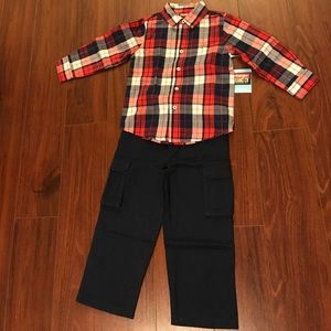 Plaid shirt /navy pants