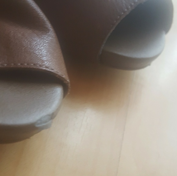 BCBG Tan Peep toe Ankle Boot - Picture 5 of 8