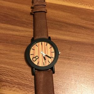 Wood looking watch (new)