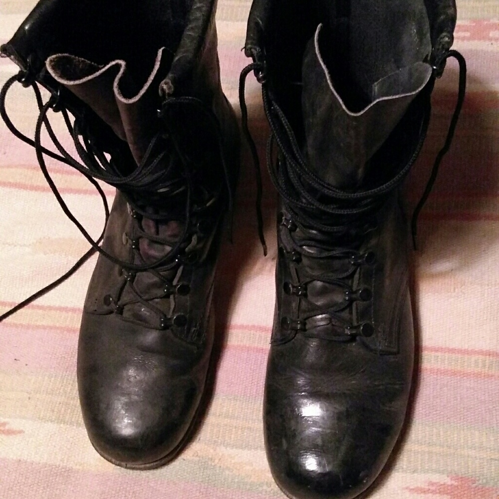 REDUCED! MEN'S Size 12 Black Leather Work Boots