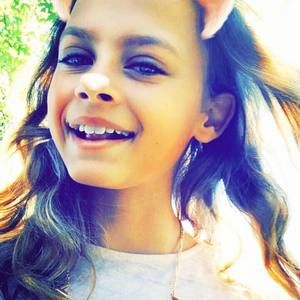 Meet your Posher, Destiny