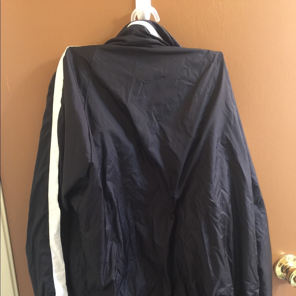Athletic jacket