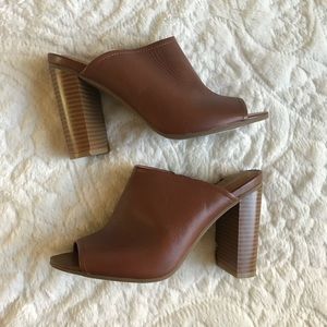 Brown Mules