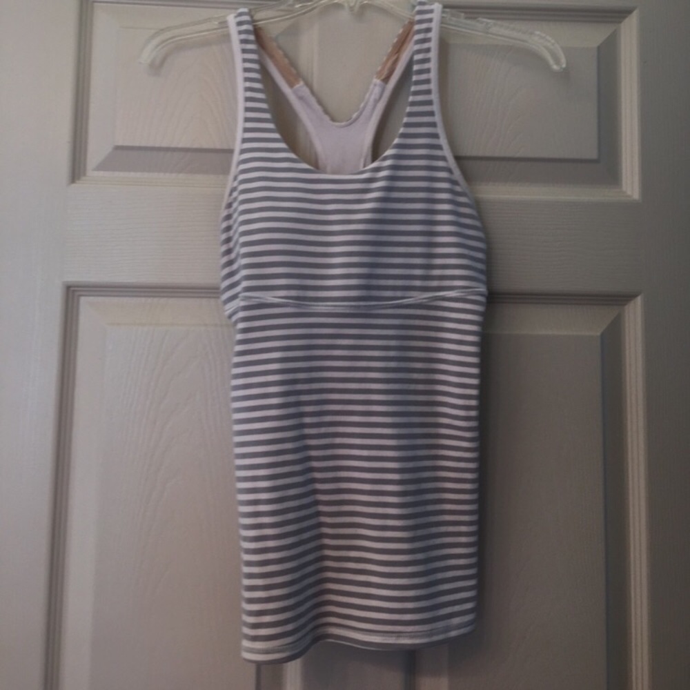 Lululemon Top.