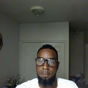 Meet your Posher, Nicholas