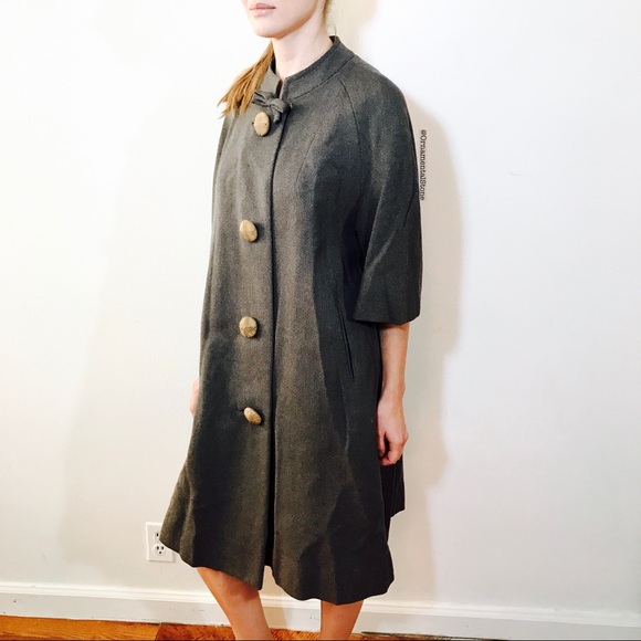 VINTAGE 1950s MIRABELLE GRAY BIG BUTTON COAT LINED - Picture 6 of 8