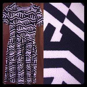 Lularoe geometric Amelia dress - small