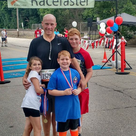 Meet your Posher, Tina - Picture 1 of 1