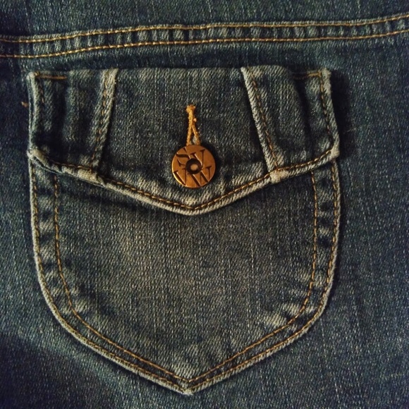 [Simply Vera] Jean Capri's (Size 2) - Picture 2 of 6