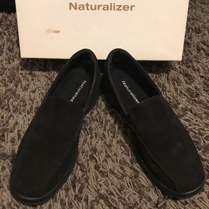 Naturalizer