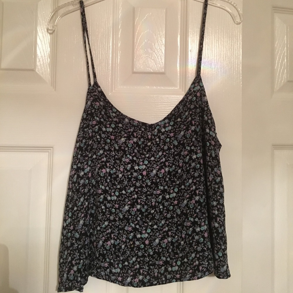 Cropped top