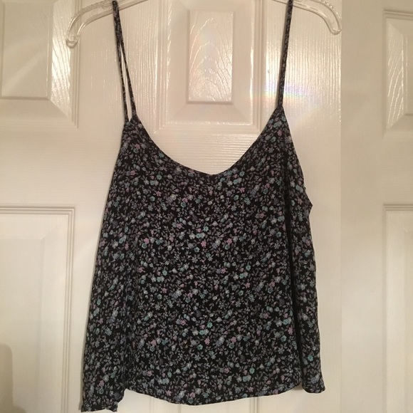 Cropped top - Picture 1 of 1