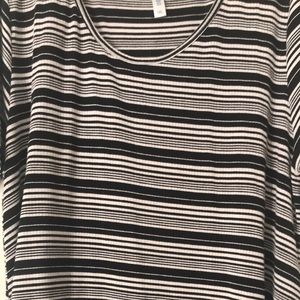 LuLaRoe Perfect Tee 3xl