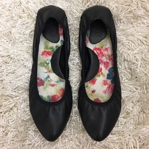 Born Rozalee Leather Ballerina Flats Size 10M