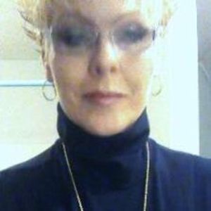 Meet your Posher, Janet