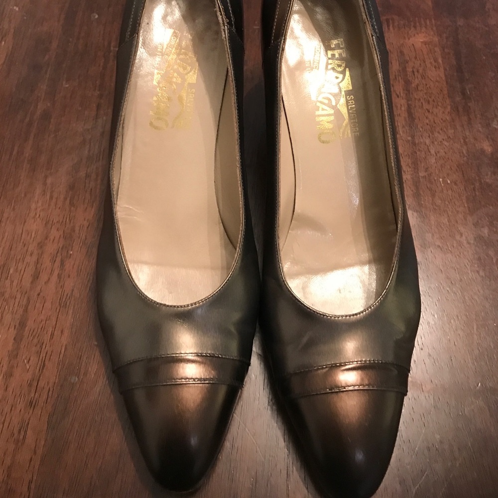 Salvatore Ferragamo Pumps