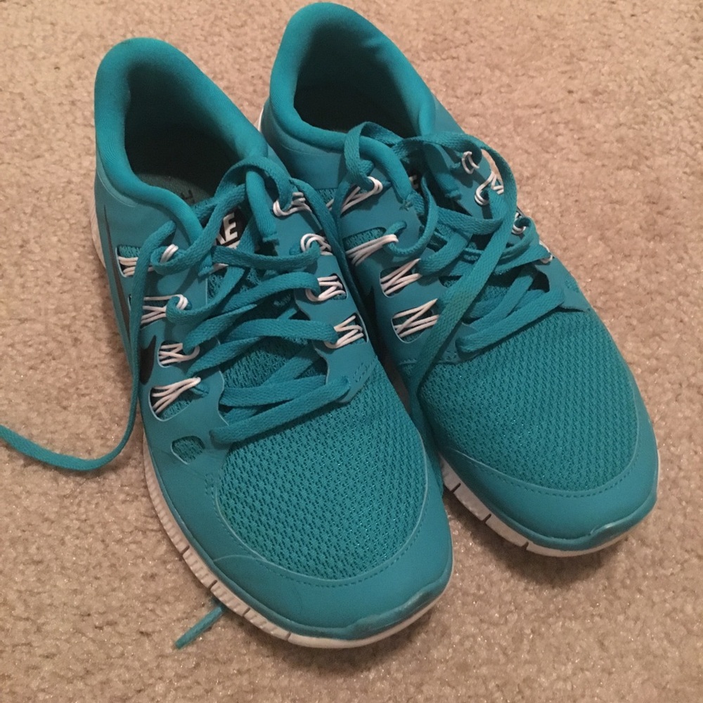 NIKE Free 5.0 shoes