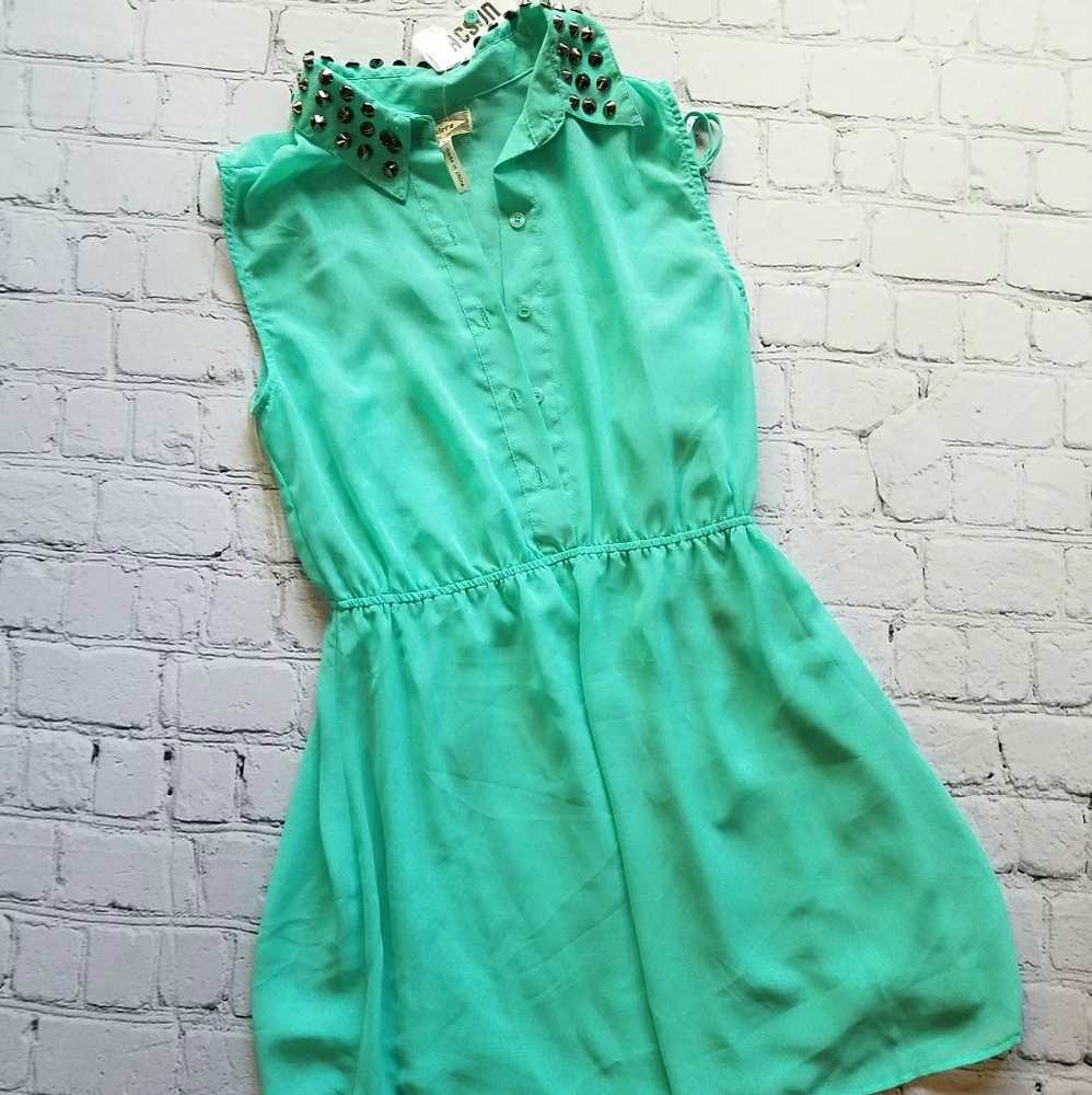 NWT Kirra Teal Dress Sz Med