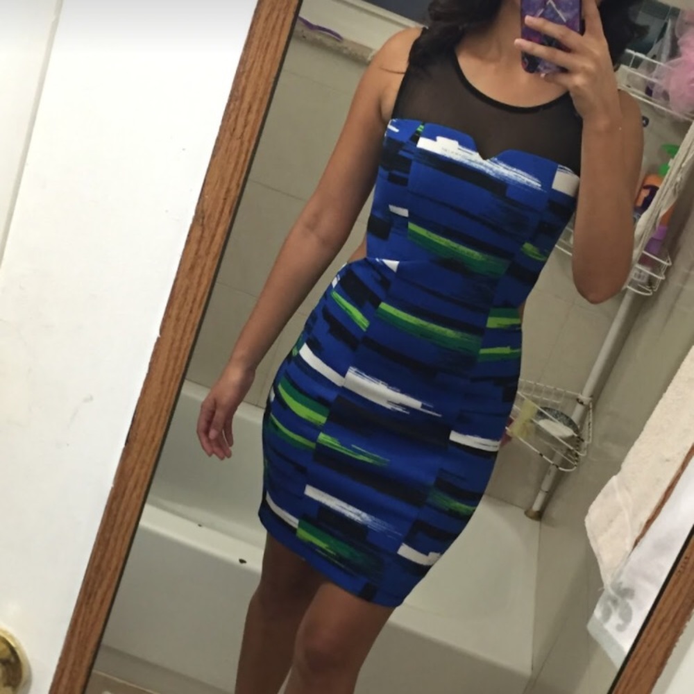 💙 Royal blue cut-out dress • Worn Once