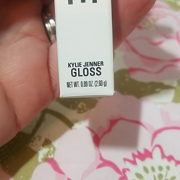 AUTHENTIC Posie Kylie LipGloss - Picture 4 of 7