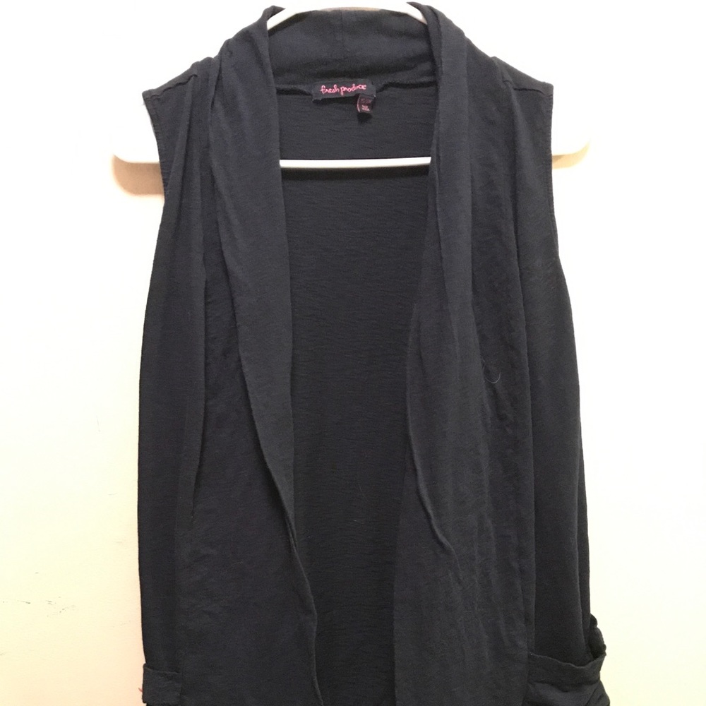 {FRESH PRODUCE} Boardwalk Vest in Navy