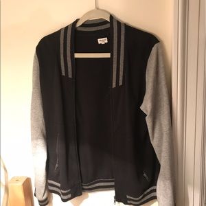 Lightweight zip-up sweater/jacket