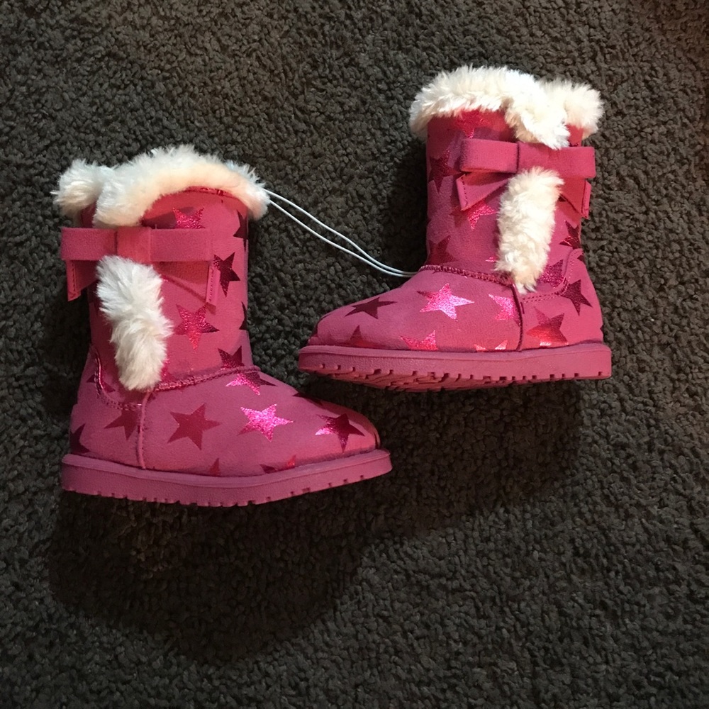 Okie dokie pink boots