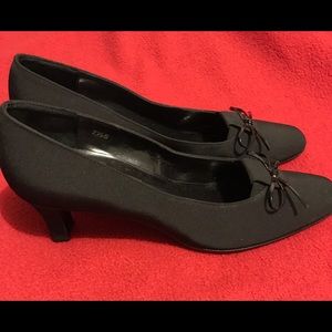 Vaneli black heels