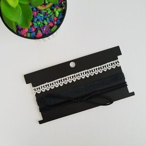 Set of 3 choker's. Free with purchase