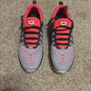 Nike Fingertrap max
