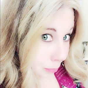 Meet your Posher, Dawn