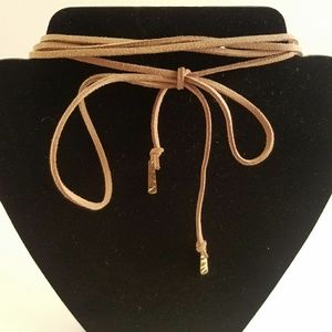 Tan Suede Wrap Choker🎁 free with purchase