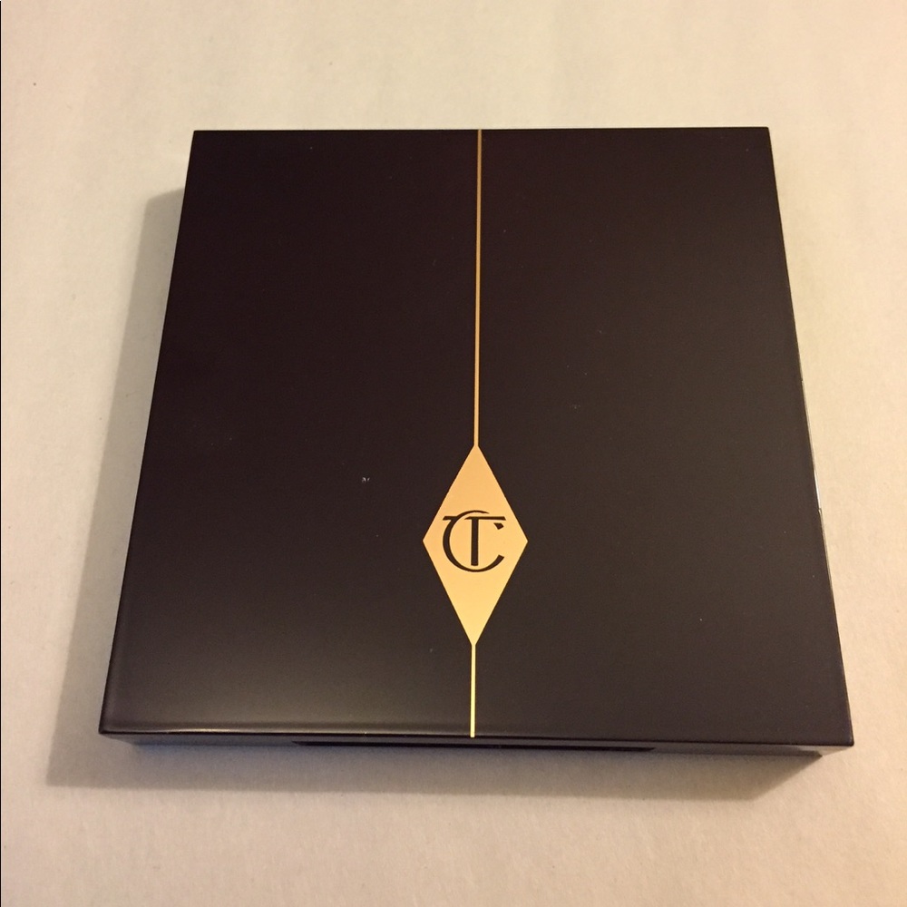 Natural beauty palette from Charlotte Tilbury