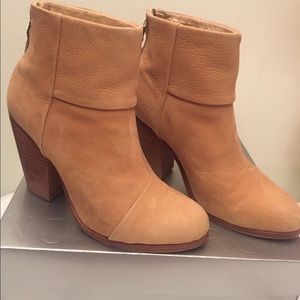 Rag and Bone classic newbury tan nubuck booties