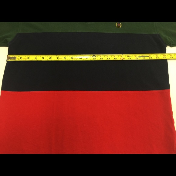 ❌SOLD❌ Tommy Hilfiger ColorBlock Crest Polo Shirt - Picture 3 of 6