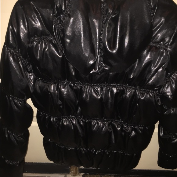 michael kors black puffer jacket - Picture 3 of 7