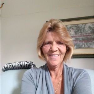 Meet your Posher, Carol