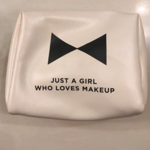 Makeup bag