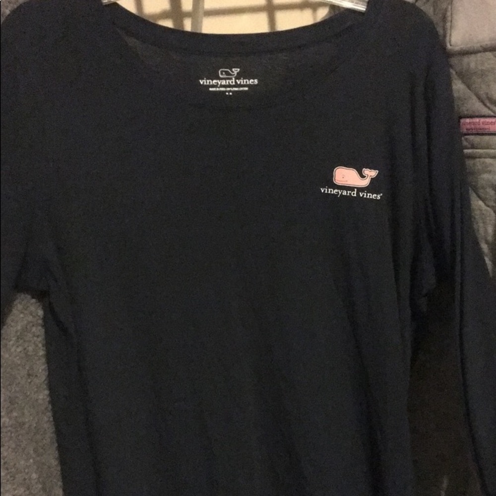 Navy Vineyard Vines Long sleeve