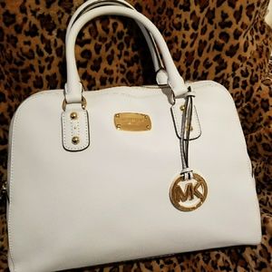 Michael Kors [Authentic] Purse!